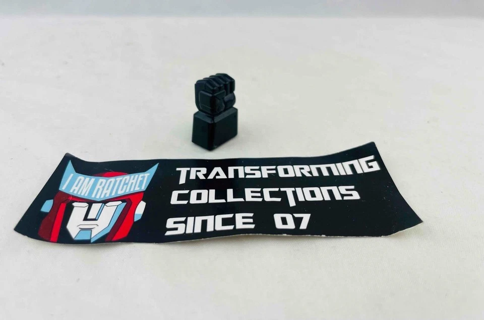Transformers Original G1 1984 Thundercracker Single Tab Right Fist #3 Accessory - Image 1 of 1
