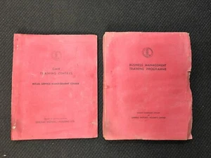 GM HOLDEN FX FJ FB FC FE EK  RETAIL SERVICE MANAGEMENT COURSE BOOKS DEALERSHIP - Picture 1 of 18