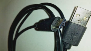 USB 2.0 A auf C, USB Typ-C(TM) Stecker auf USB Typ-A Stecker USB 2.0 Kabel 3 Fuß schwarz - Bild 1 von 4