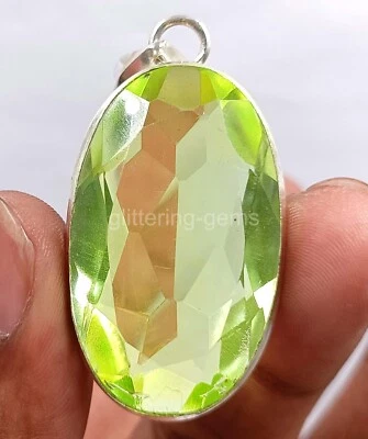 87.00 Ct Green Moldavite Pendant Transparent Oval Cut IGL Loose Gemstone 5AIP - Image 1 of 4