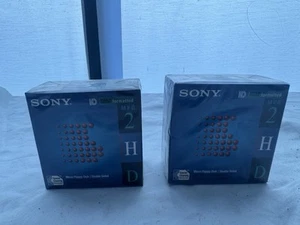 New & Sealed Sony 2HD IBM Formatted 3.5'' Diskettes 20 Total 2 Packs - Afbeelding 1 van 4