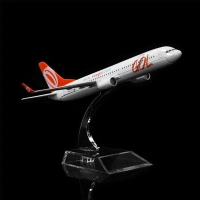1:400 Modellino Aereo Boeing 737 GOL Airlines (Brasile) 16cm Diecast Collezione - Immagine 1 di 4
