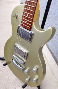 Charvel Refinement Les Paul Type Gold Electric Guitar Used Shipping From Japan - Picture 1 of 8