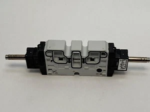 Aventics R422103044 Solenoid Valve R-422-103-044 R422101600 - Picture 1 of 9