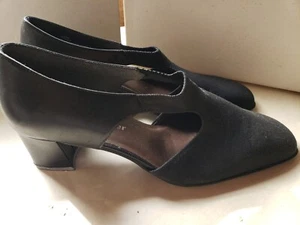 Womens Naturalizer heels - size 6.5M, black, NEW - Picture 1 of 5