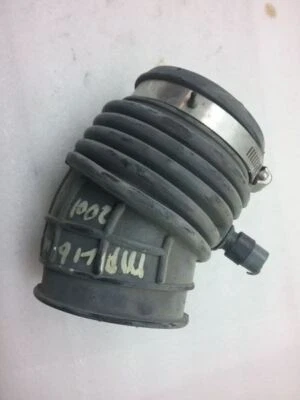 Manguera de admisión de aire 24505502 tubo conducto 2001 Chevrolet Malibu 5-6-15RM Foto 1 de 3