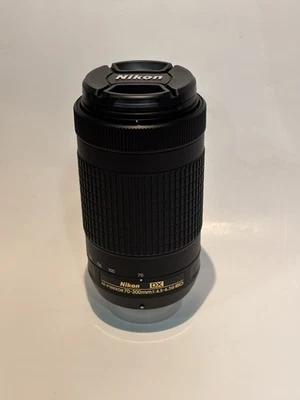 Brand New Nikon Nikkor AF-P 70-300mm f/4.5-6.3G ED DX w/Lens Caps - Image 1 of 4