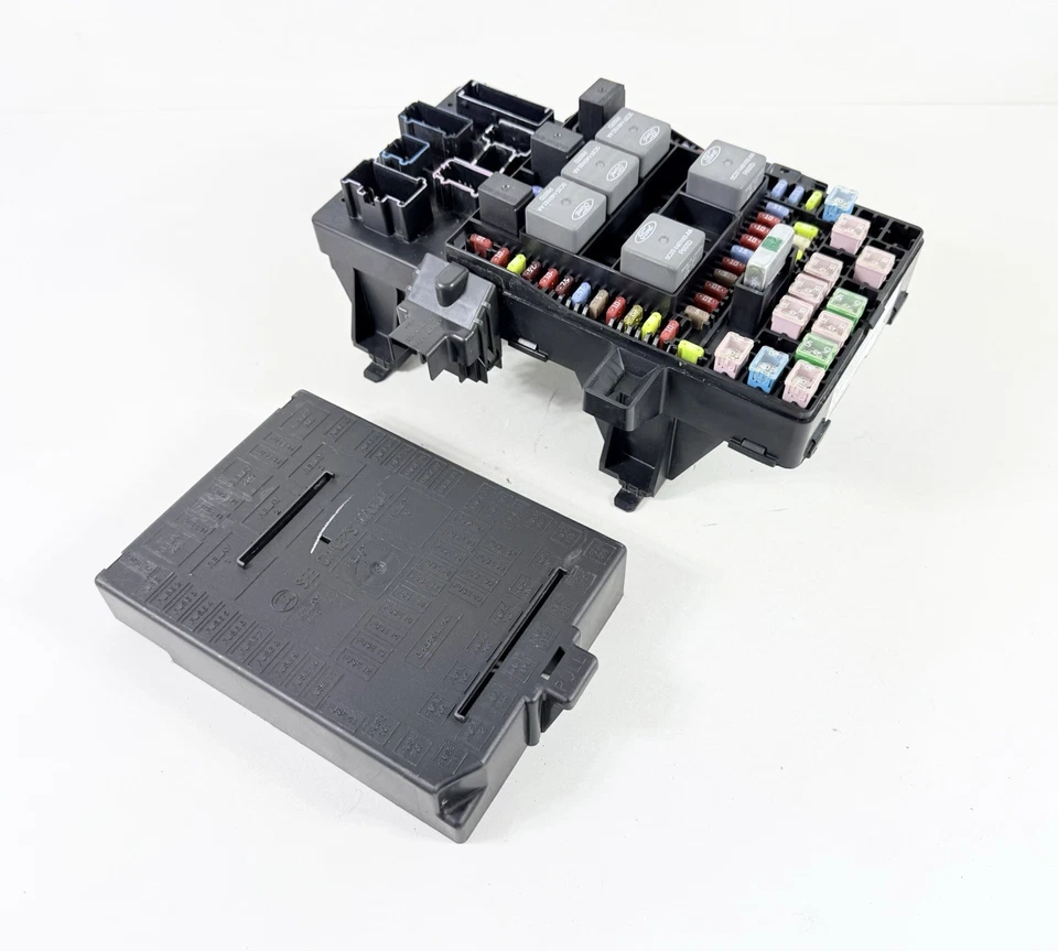 Ford F-150 2005-2006 interior cabina caja de fusibles relé bloque panel 5L3T-14A067-CC Foto 1 de 4