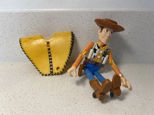 Toy Story Woodie McDonald’s Vintage Spielzeug Gitarre und Poncho - Bild 1 von 5