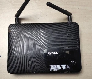 ZyXEL NBG4615v2 IEEE 802.11n WLAN GIGABIT ROUTER - Bild 1 von 3