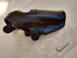 Beretta 96D Brigadier schwarz Leder Duty Holster Aker Modell 118-US-INS BER-96DB - Bild 1 von 5