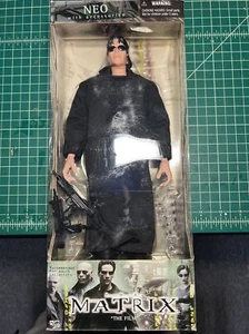 Figura de acción Matrix Lighting Neo In gabardina - Imagen 1 de 2