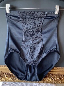 Maidenform Black M High Waist Brief Panties Shapewear Girdle Slimming - Picture 1 of 4