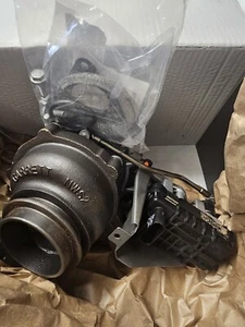 Turbocharger A6460901080 Mercedes C E 220 CDI 2148 cmc 110 kW 150 BHP + GASKETS - Picture 1 of 2