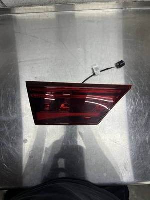 KIA FORTE 2019 2020 2021 2022 2023 2024 TAPA MALETERO TRASERO IZQUIERDO LUZ TRASERA OEM Foto 1 de 4