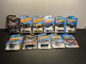 Lote de 11 Hot Wheels de BATMAN (La Serie Animada, Serie de TV Clásica Más) - Imagen 1 de 2
