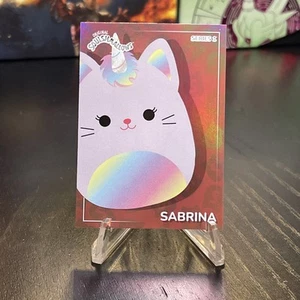 Sabrina 2024 Panini Squishmallow Trading Cards Pink Parallel Foil Nummer 33/199 - Bild 1 von 2