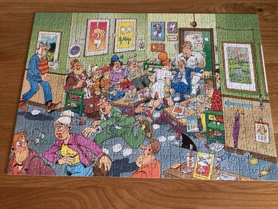 Jumbo - Jan Van Haasteren - 'At The Dentist' 500-Piece Jigsaw Puzzle - Complete - Image 1 of 3