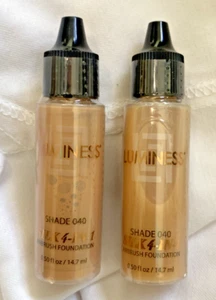 Set Of 2 NEW SEALED LUMINESS SILK 4 In 1 SHADE 040 AIRBRUSH FOUNDATION - Picture 1 of 2