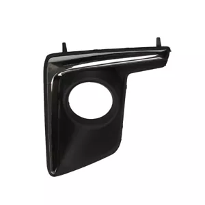 Borde de luz antiniebla del parachoques delantero del lado del pasajero para Subaru Crosstrek 2016-2017 negro - Imagen 1 de 7