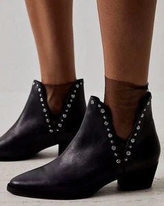 Botas negras con tachuelas al tobillo Free People Charm 7,5/37,5 - Imagen 1 de 10