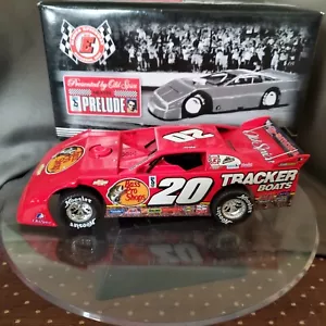 Tony Stewart 2007 1/24 #20 Bajo Pro Shops Prlude to the Dream Dirt Modelo tardío - Imagen 1 de 3