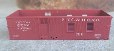 Roundhouse Products Kit 3424 Caboose New York Central & Hudson River - Image 1 of 4