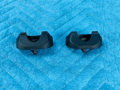 Par de topes de puerta levadiza derecha y izquierda Lexus LX570 Land Cruiser 2008-2020 OEM Foto 1 de 4