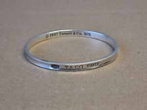 Tiffany & Co. Solid 925 Vintage 1837 Closed Cuff Bangle Bracelet 10mm 1997 