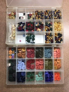Sewing/craft Novelty Button Lot Christmas Light Bulbs Stars Etc And Case - Picture 1 of 10
