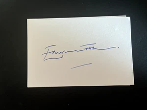 EDWARD FOX - JAMES BOND FILM ACTOR  - SIGNED WHITE CARD - Picture 1 of 1