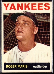 1964 Topps Roger Maris #225 Yankees (1) - Picture 1 of 2