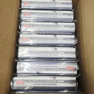 Topps Baseball Series One 2025 Official Collectors Binder Lot of 14 NEW Binders! - Bild 1 von 4