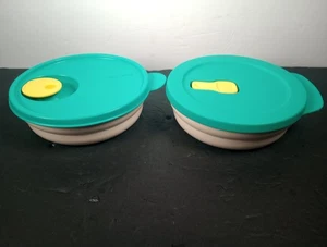 2x Tupperware 6" Pink Bowls #2415A With Green Lids 2648B And 7372A - Picture 1 of 8