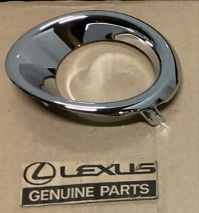 13-15 LEXUS GS350 PASSENGER RIGHT SIDE FOGLIGHT FOG LIGHT TRIM RING CHROME- Oem - Picture 1 of 2
