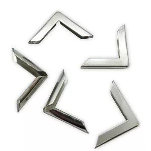 Buchecken - Metall - Farbe: Silber - 30 x 30 mm - Buchbeschlag - Schutzecken - Bild 1 von 3
