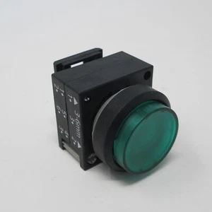 Pulsador SIEMENS iluminado verde plástico exterior Ø 28 mm #SK-82-3 - Imagen 1 de 1