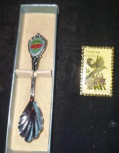 Tennessee Souvenir Demitasse cuchara y prendedor de sello con iris ruiseñor oferta de 2 - Imagen 1 de 10