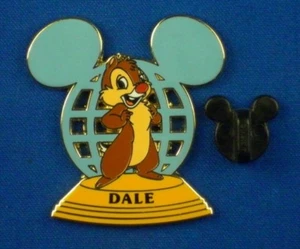 Dale Chipmunk WDW Resort Ear Globe LE-3500 en tarjeta Pin # 72229 - Imagen 1 de 5