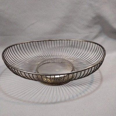 Cesta decorativa metal plata alambre pan fruta deslustrada vintage  Foto 1 de 4