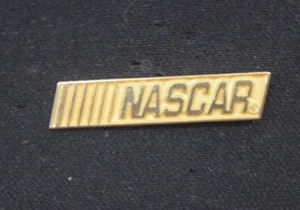 NASCAR LOGO GOLD COLOR PSG VINTAGE NASCAR RACING HAT PIN - Picture 1 of 3