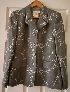 ESCADA VINTAGE SHORT TAILORED LIGHT BLAZER EMBROIDERED WOOL IN GRAY 36 ITALY - Picture 1 of 13