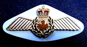 Insignia de alas de piloto esmaltada de la Fuerza Aérea Canadiense RCAF ROYAL QC LAMOND - Imagen 1 de 4