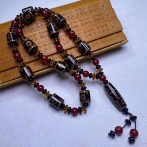 Collana Perline Dzi Tibetane Tre Occhi Nove Occhi Amuleto Ciondolo Unisex Gioielli - Foto 1 di 6