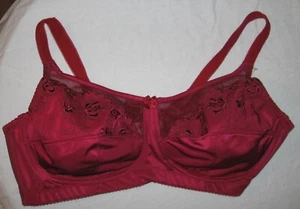 NEU 42C COMFORT CHOICE BORDEAUX ROT BESTICKT BH ohne Bügel - Bild 1 von 4