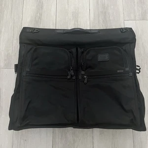 TUMI Bi-Fold Carry-on Garment Bag Black READ DESCRIPTION - Picture 1 of 14