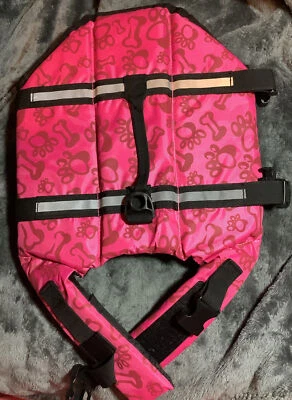 Dog Life Jacket Floatation Pet Swim Life Vest with Reflective Strips Size M NEW! - Image 1 of 4