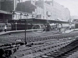 PHOTO BR British Railways Station Scene - BIRMINGHAM NEW STREET 1