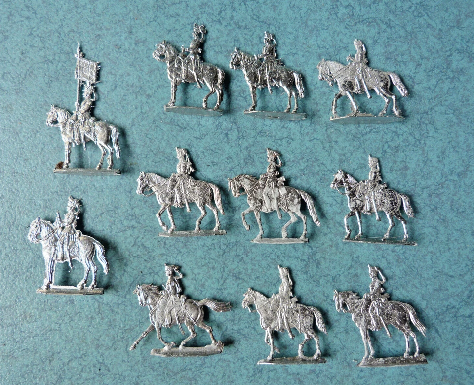 Plats d'étain - Zinnfiguren : Guerre de 1870 - 11 hussards prussiens en attente - Photo 1/1