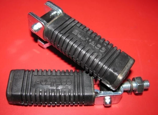 Un par de reposapiés de pasajeros bultaco nuevo bultaco sherpa alpina frontera lobito Foto 1 de 1